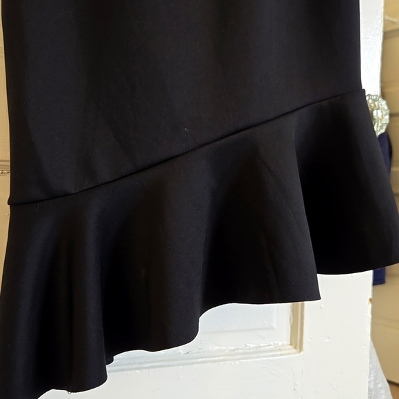 Banana Republic Black Asymmetrical Flounce Dress Scuba Midi Size 12 NWT - Picture 11 of 14
